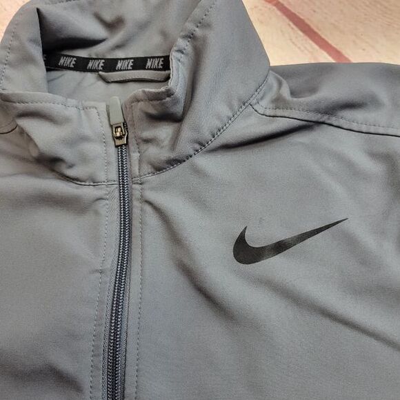 Nike lightweight jacket M, Gray - Picture 4 of 6